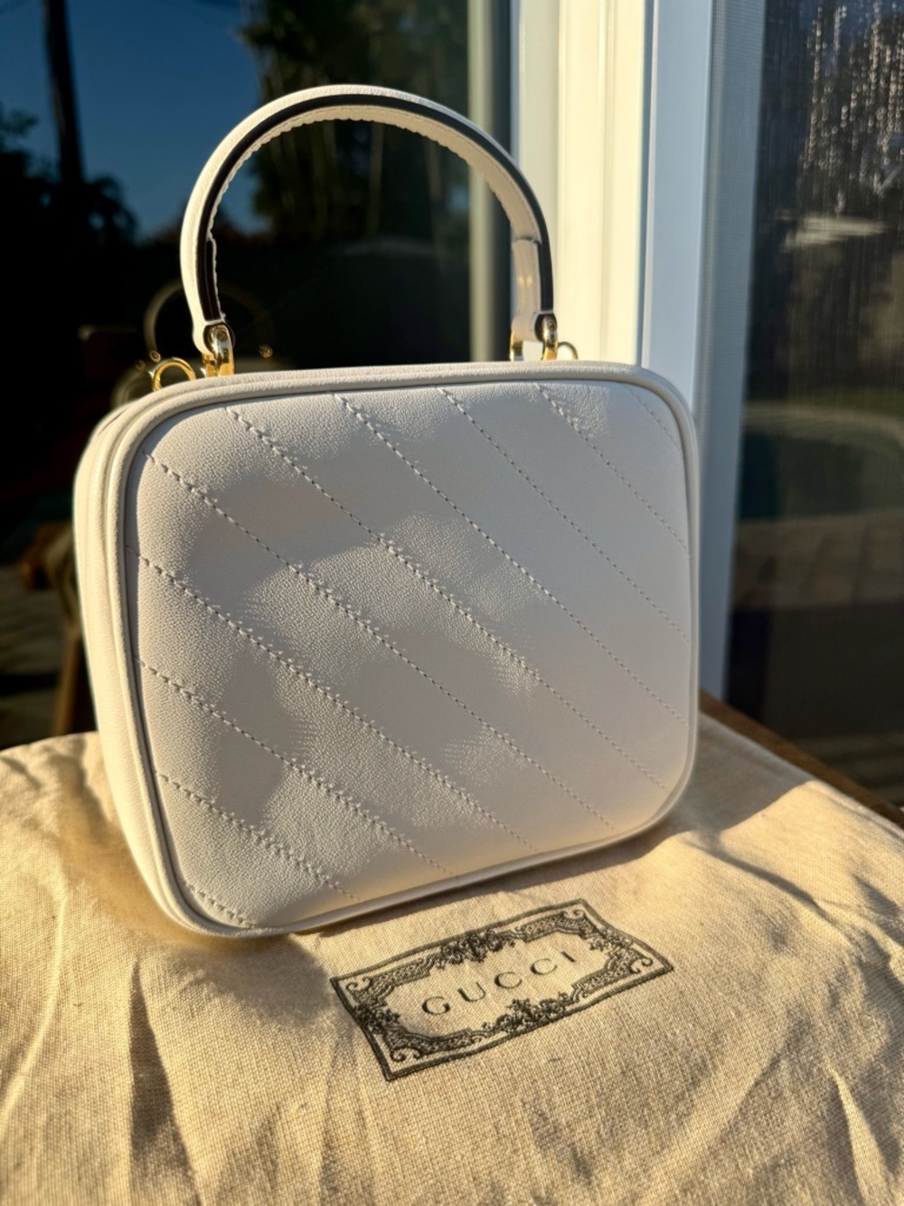 Gucci Top Handle Leather Crossbody Bag - Picture 5 of 7